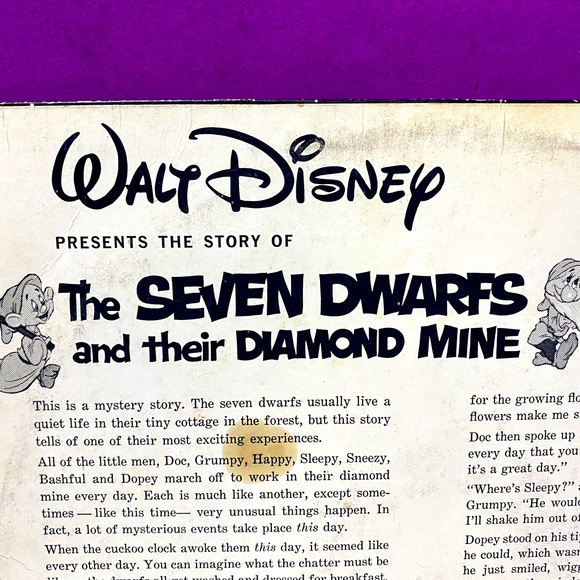 WALT DISNEY’S VINTAGE 1966 THE SEVEN DWARFS & THEIR DIAMOND MINE VINYL RECORD - Picture 12 of 13